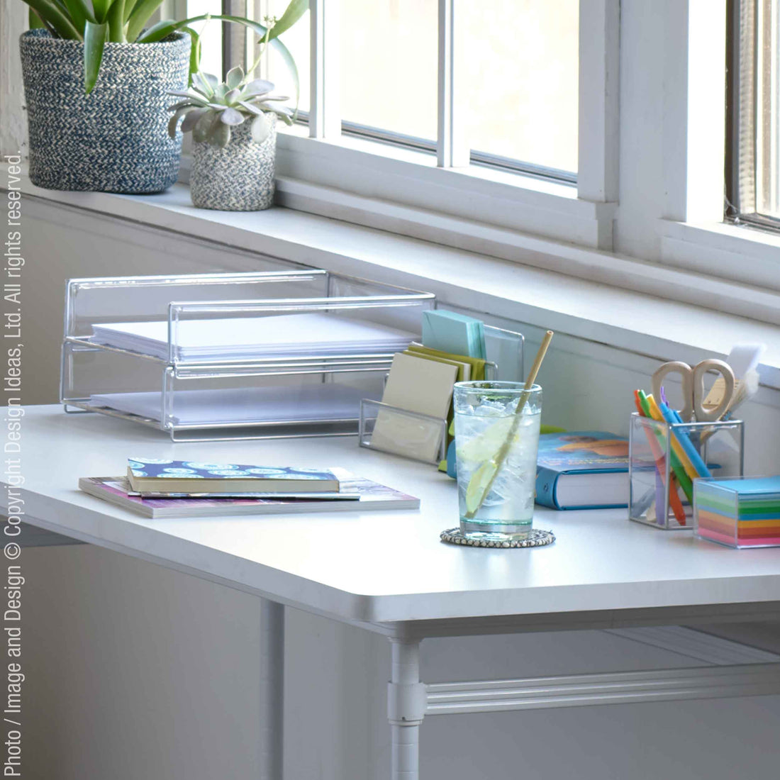 Lookers™ vinyl desk set